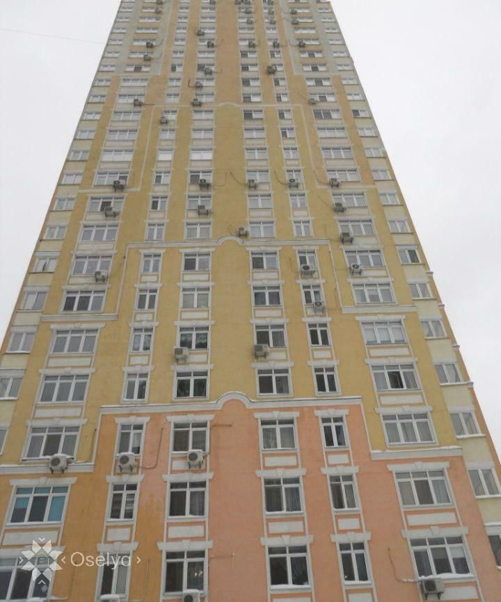 1835269051963262