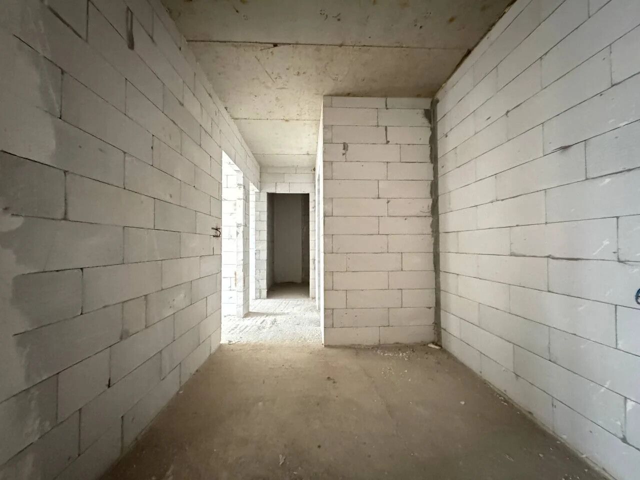 1840281087804263