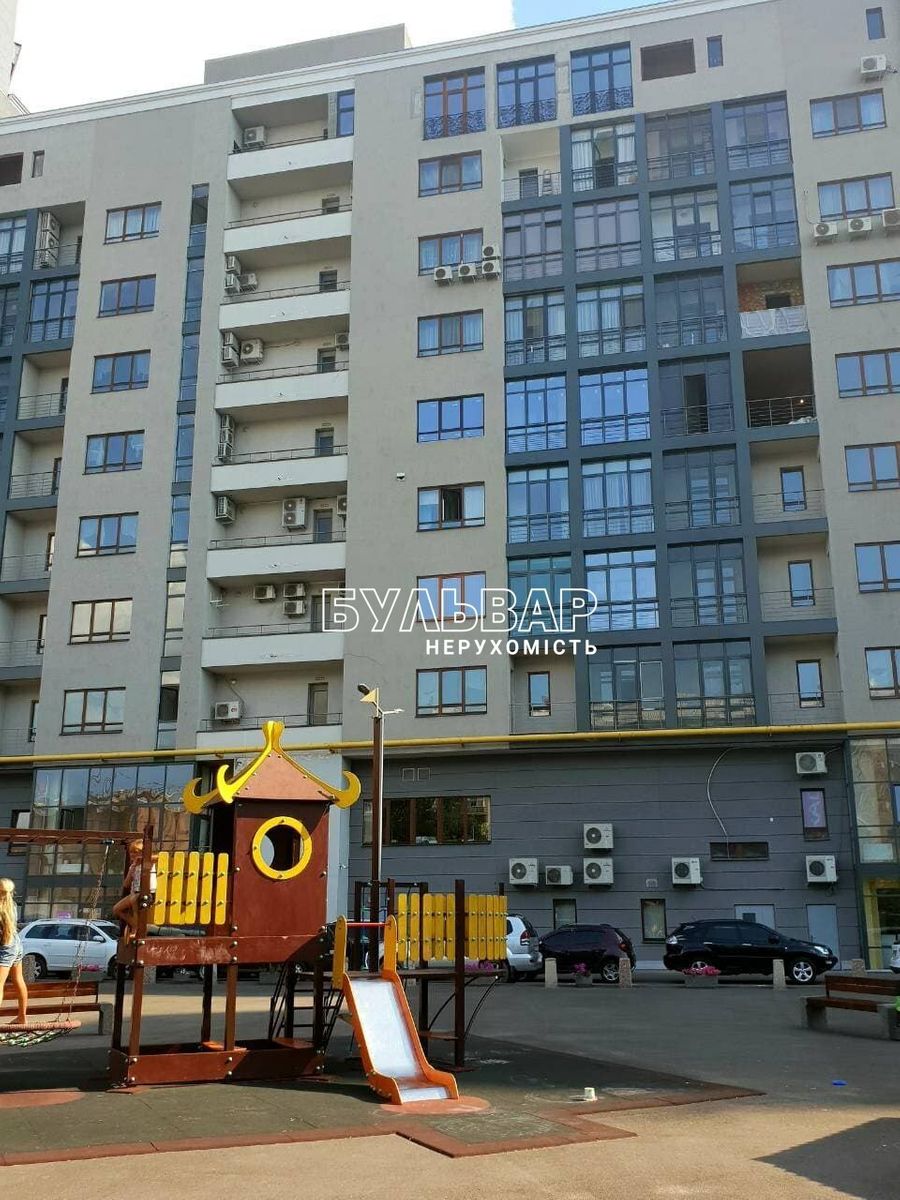 1831449673785267