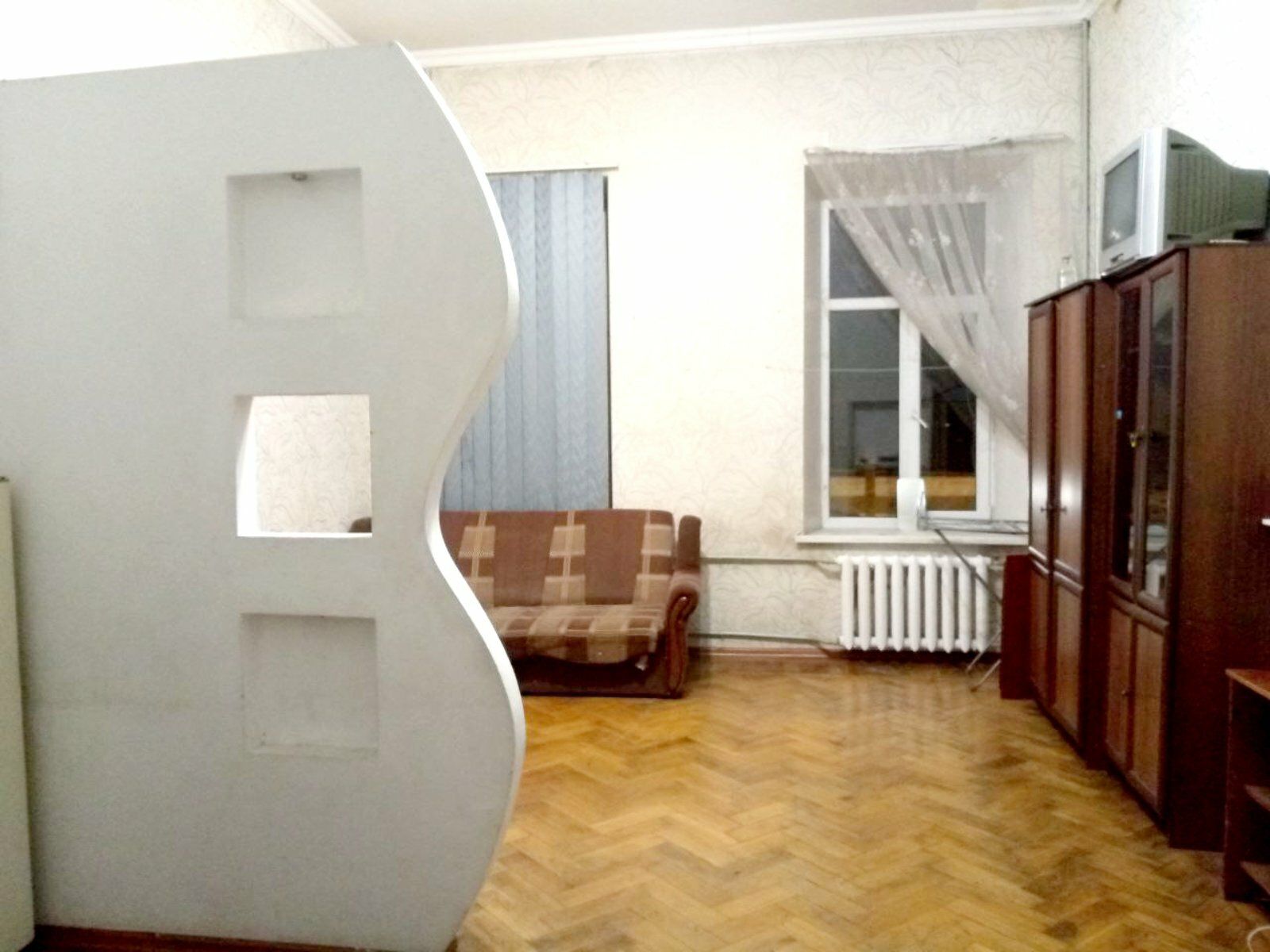 1832466059835267