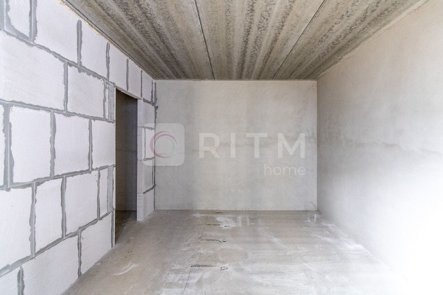 1835166997996267