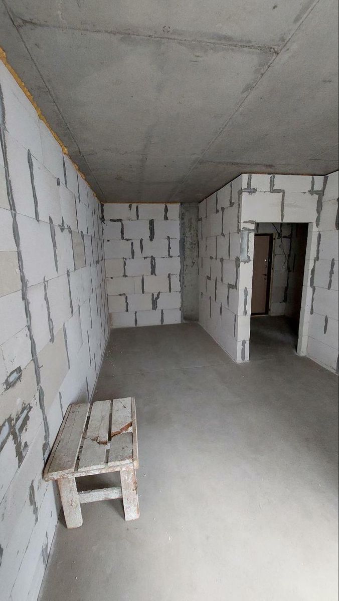 1835799772305267