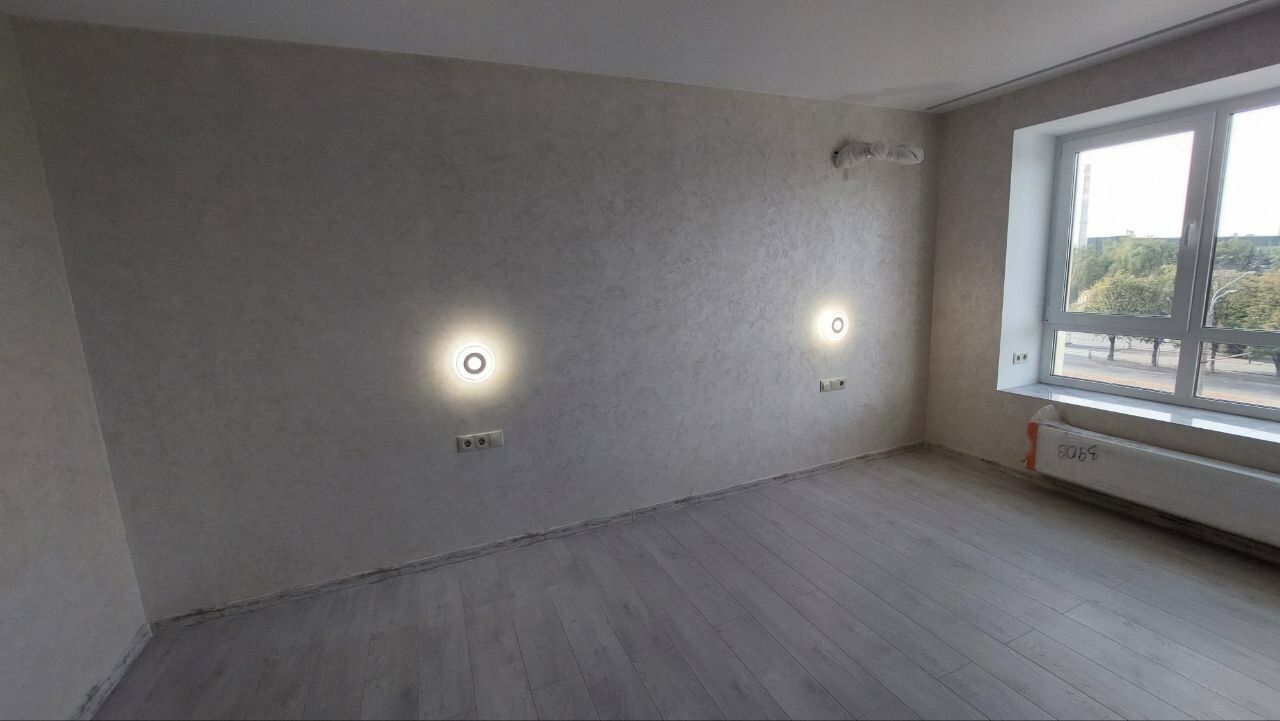1812504115458027