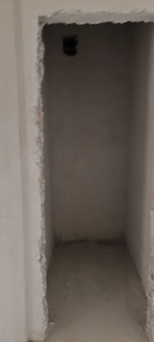 1837084408152027