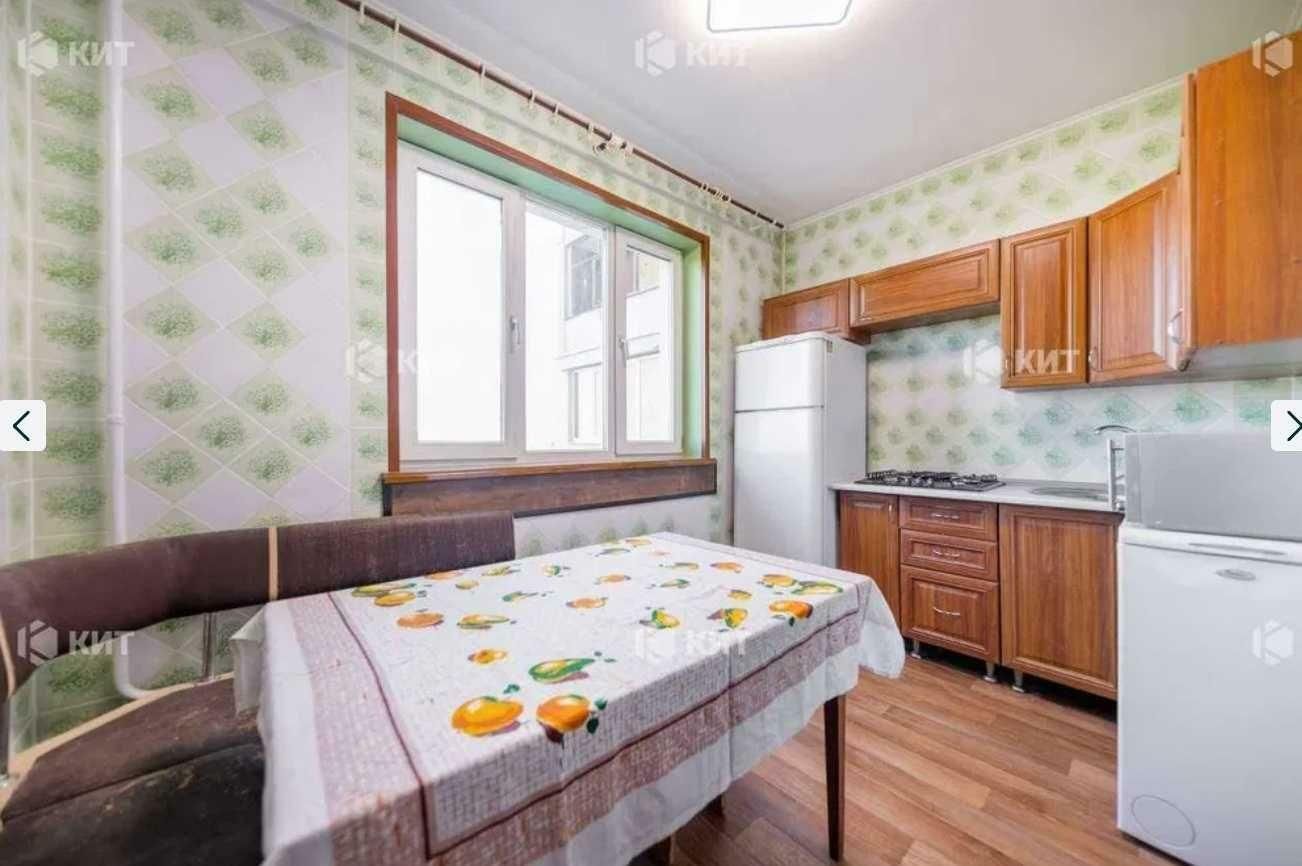 1831462272280270