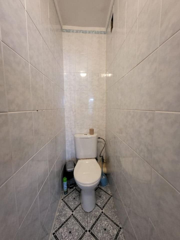1837614438391270