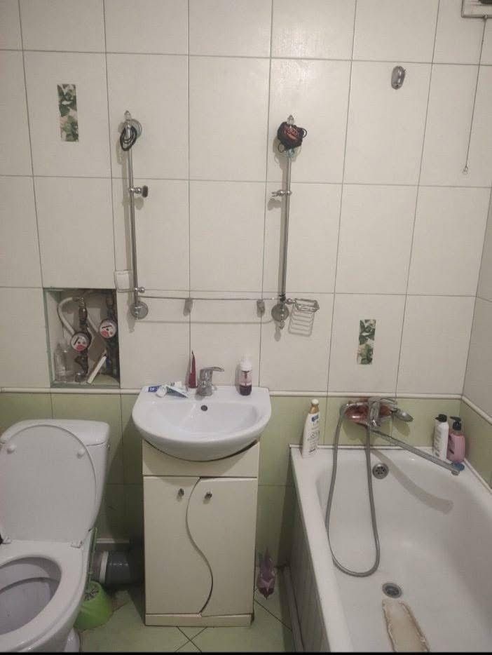 1835983864125271