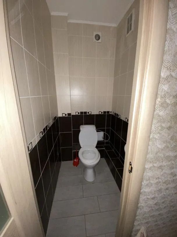 1835445608669272