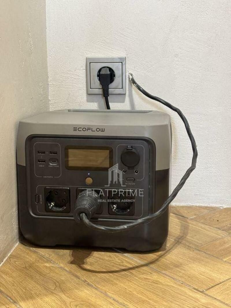1835708545310273
