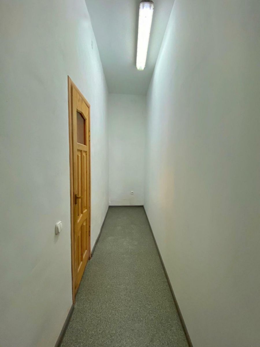1833903968263275