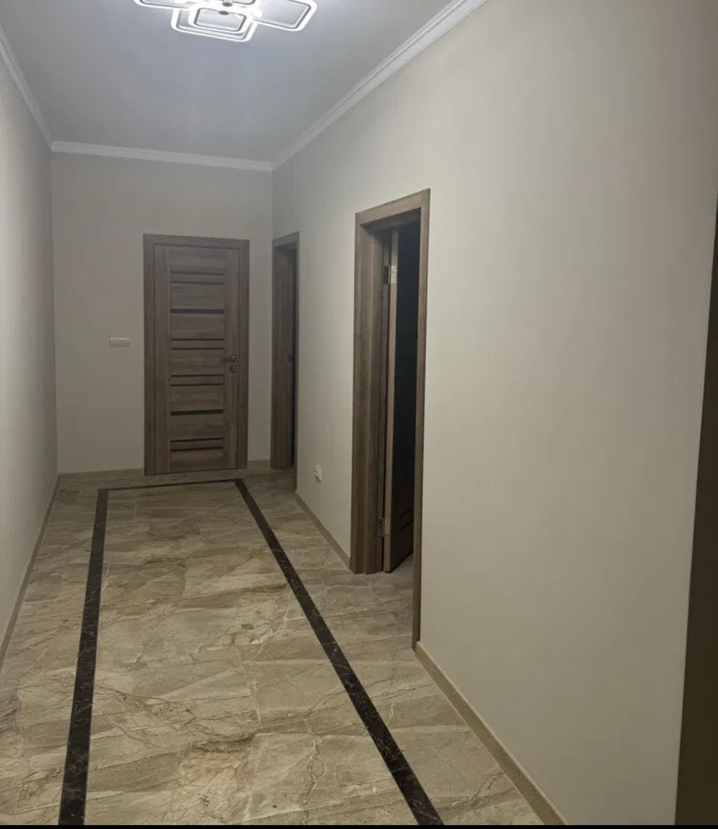 1839707866586275