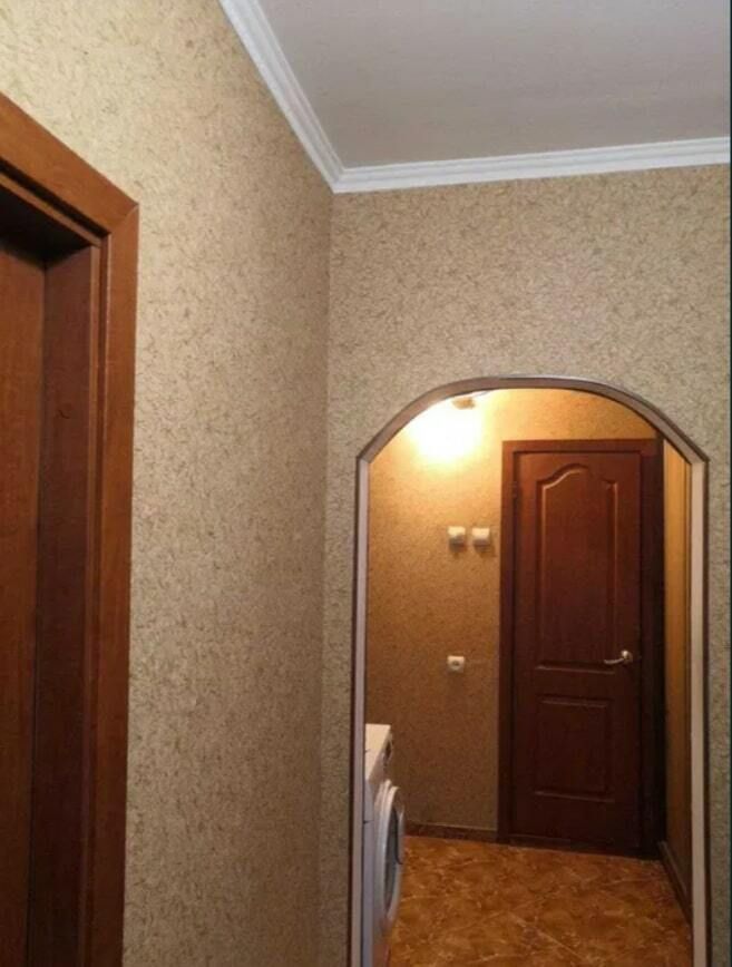 1832564600810277