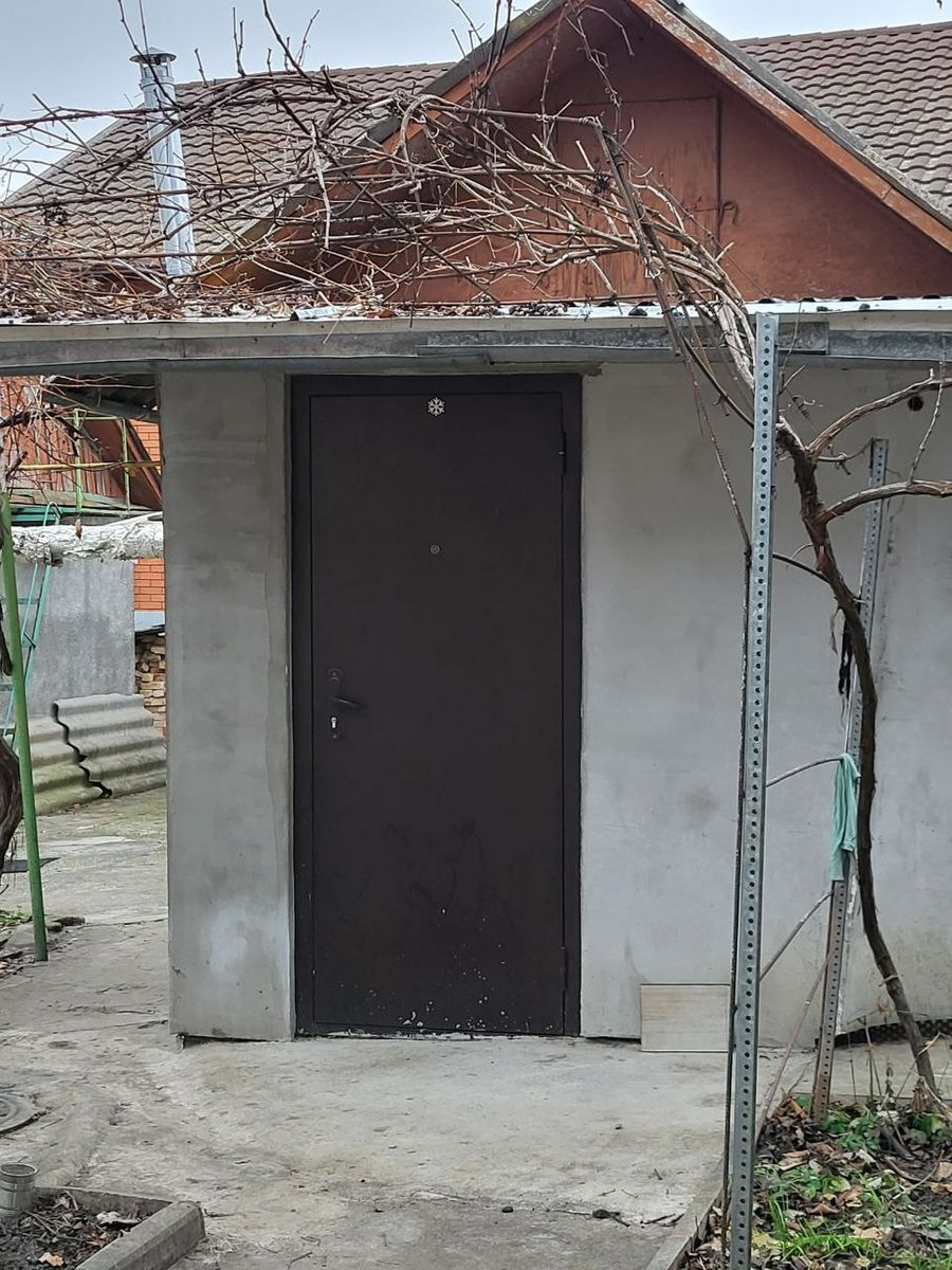 1832656787678277