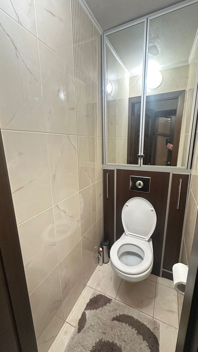 1835087757667277