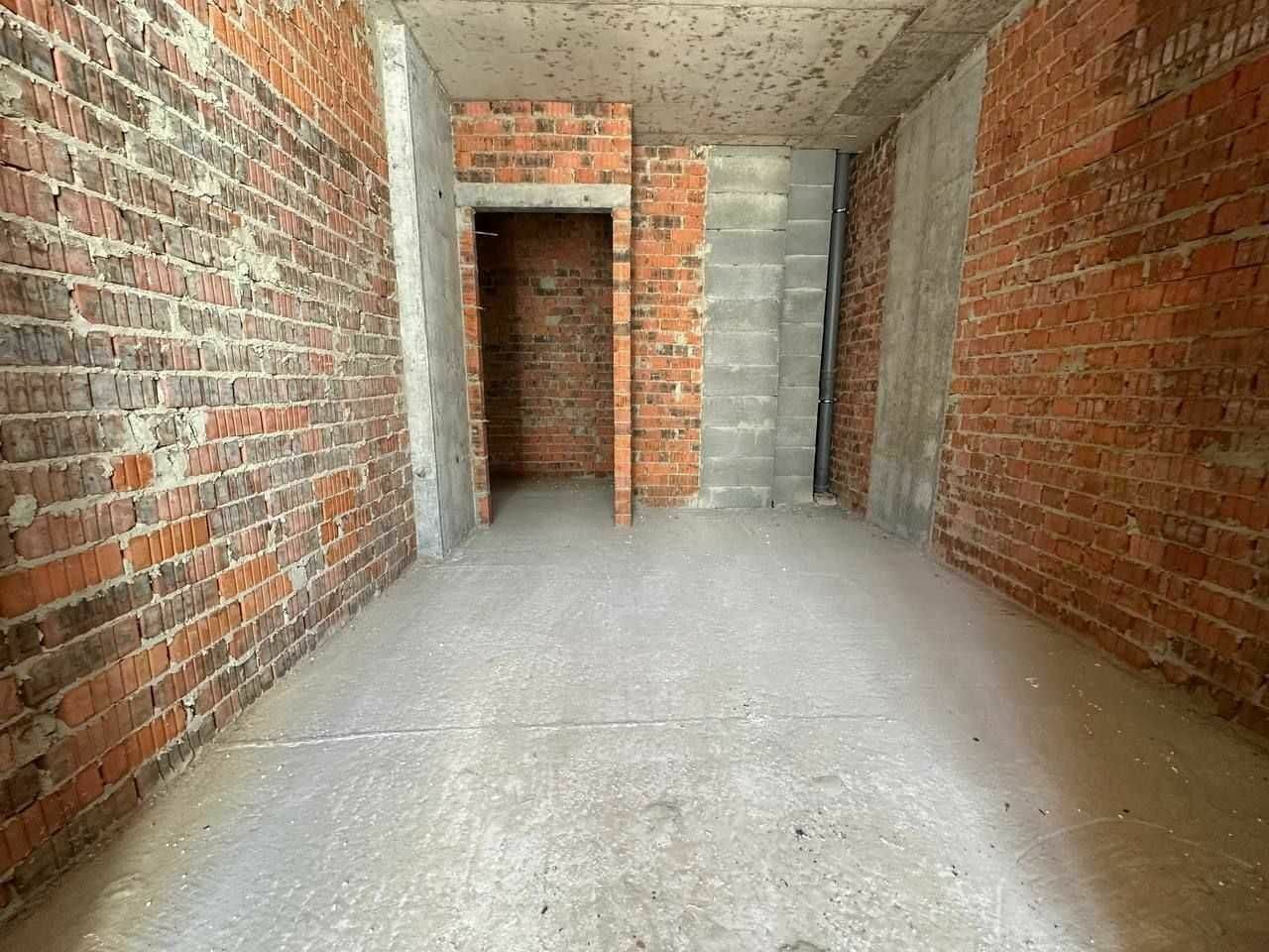 1835725322170278