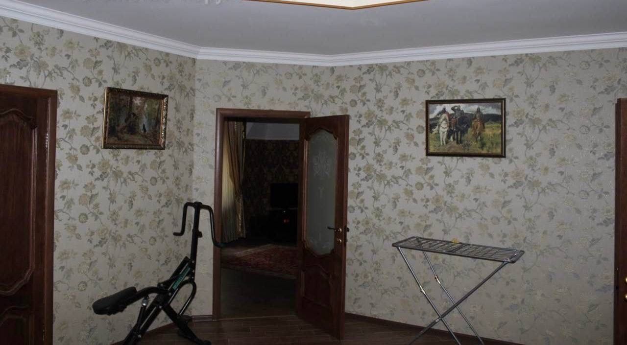 1839103999465278