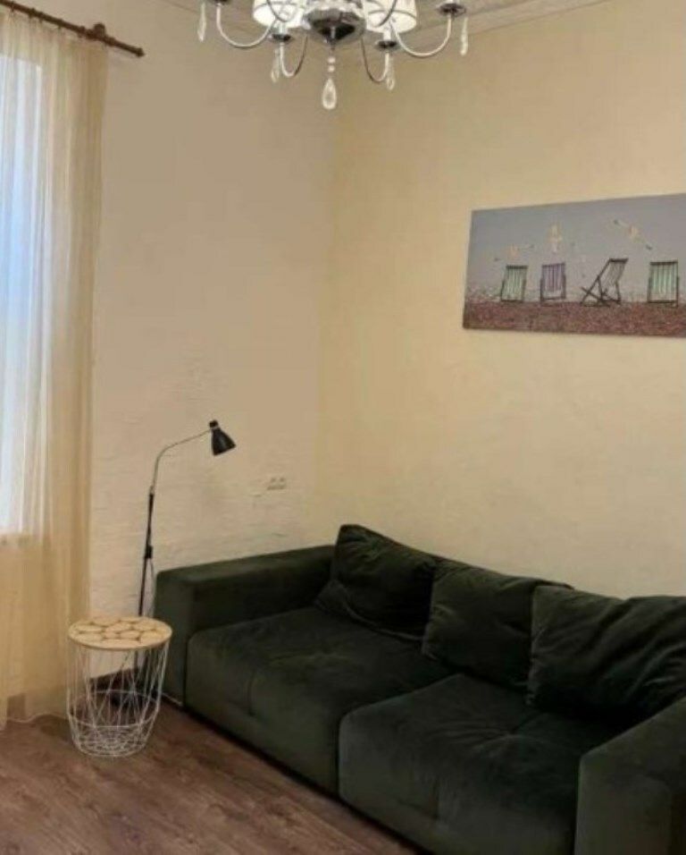 1834005554162279