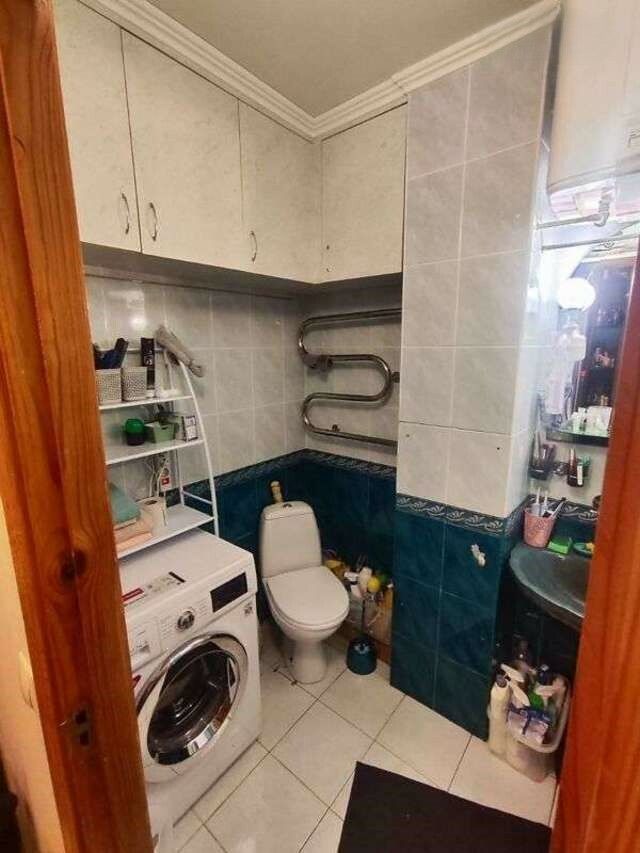 1833988499430281