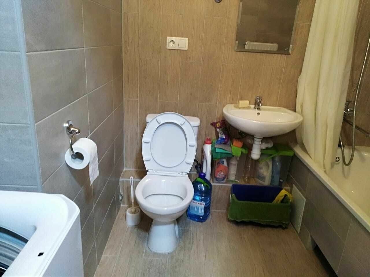 1755897251440282