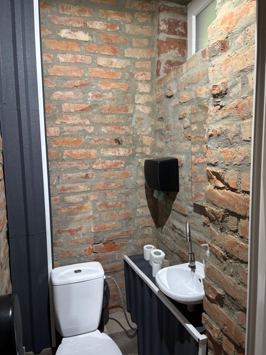 1830928176406283
