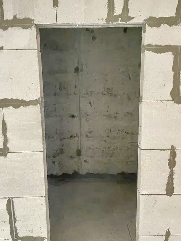 1831282165707283