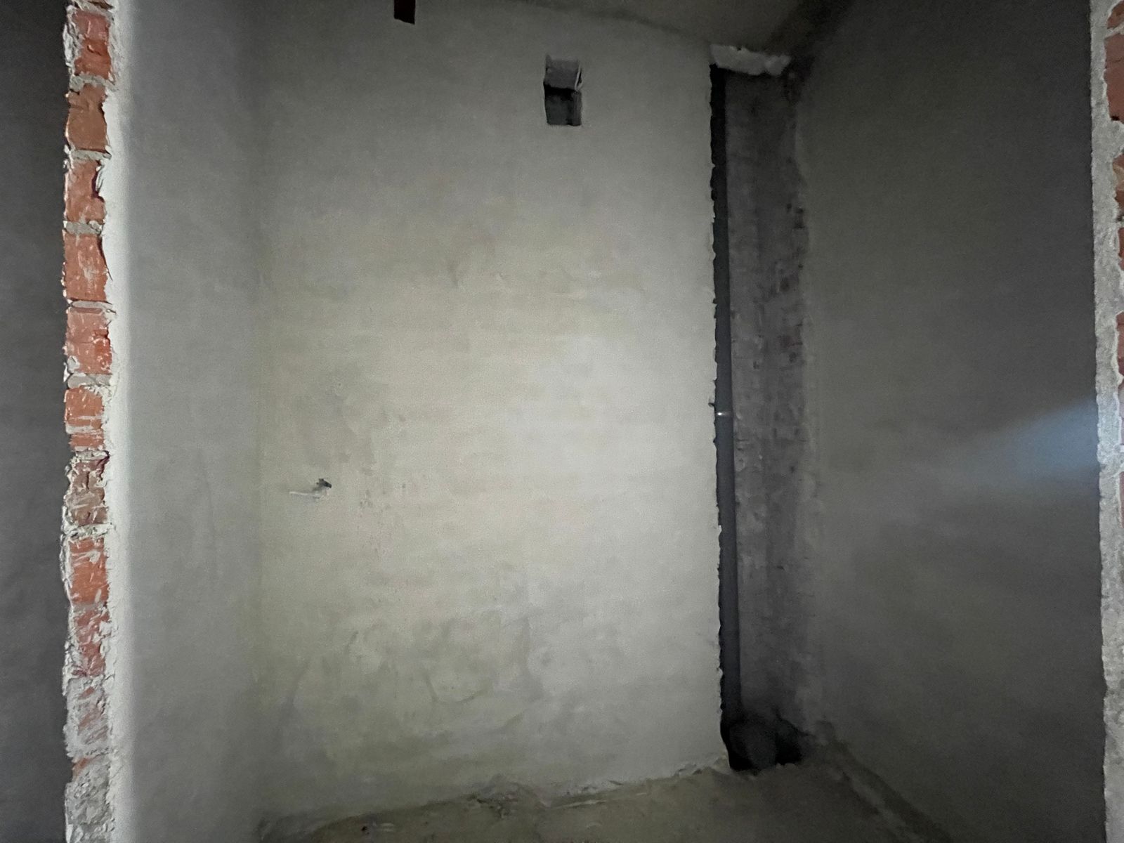 1837177115680283