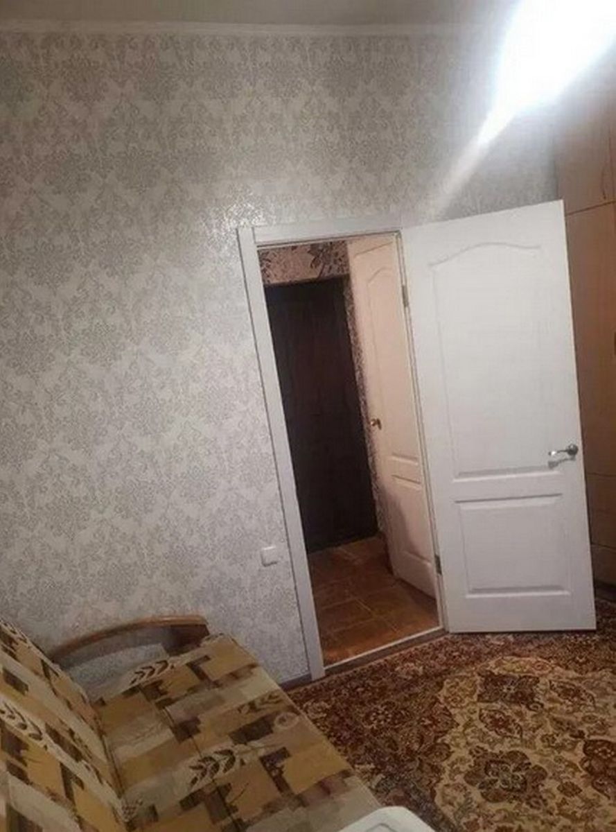 1839611736982284