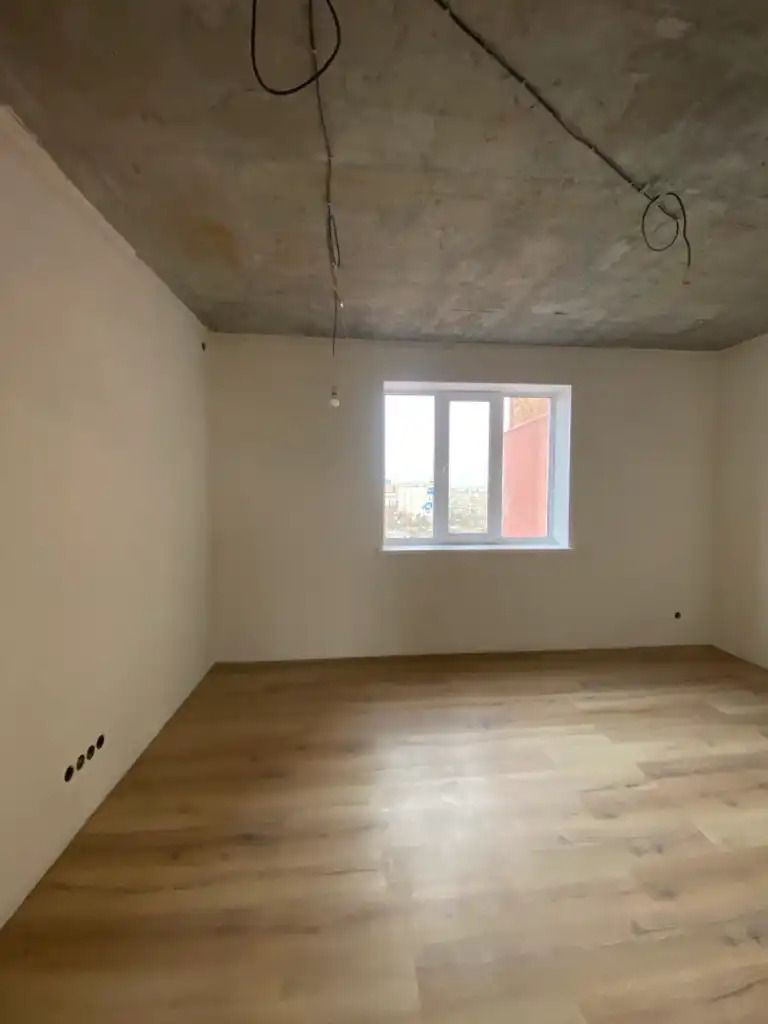 1829840228863285