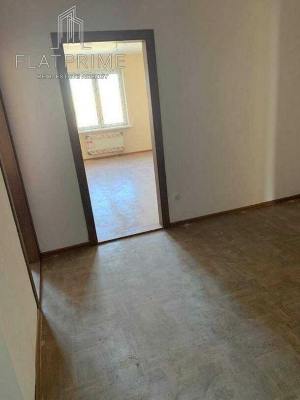 1833924447152287