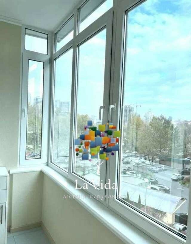 1835457059136029