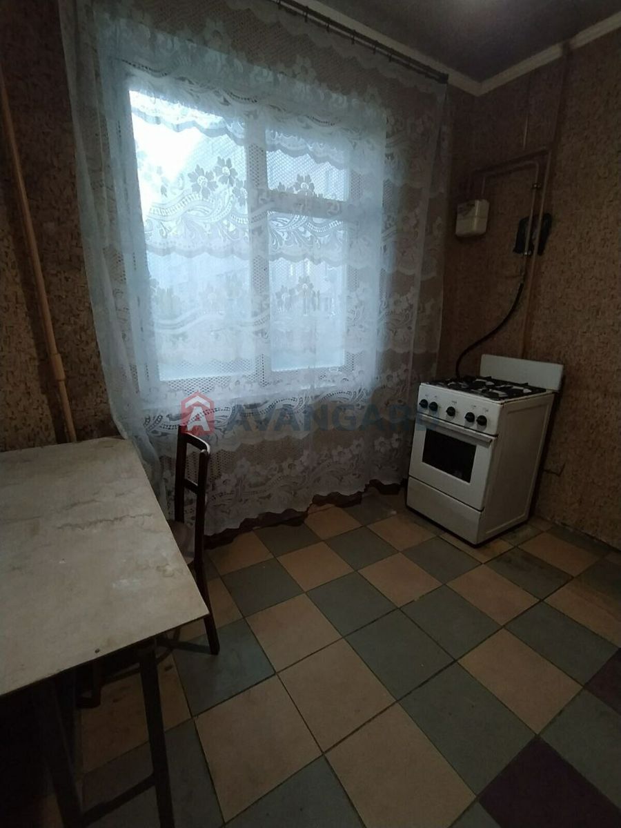 1832281084579291