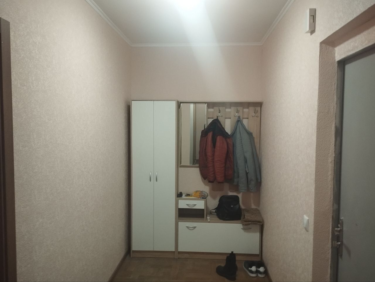 1839249614352292