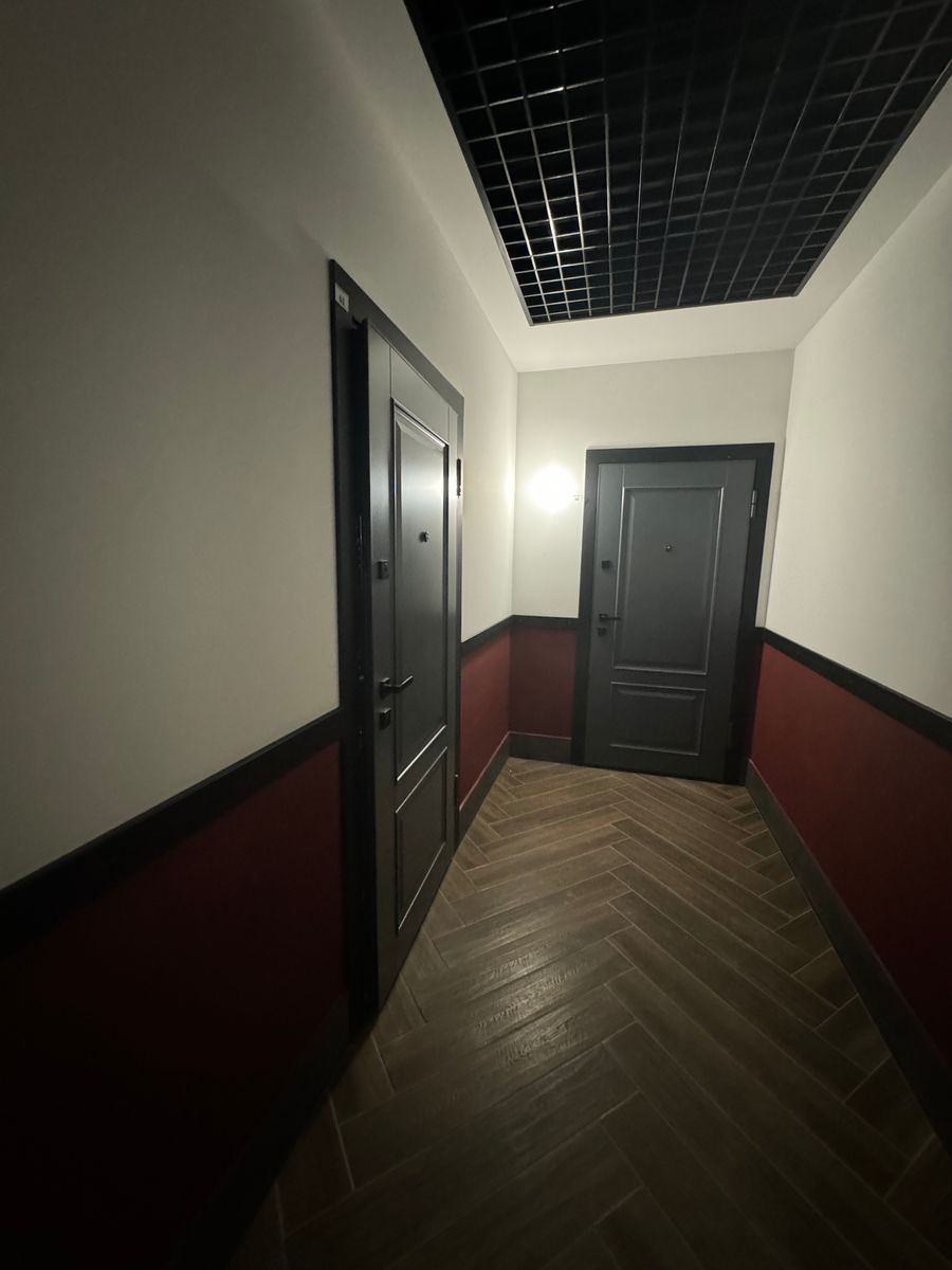 1829371638387294