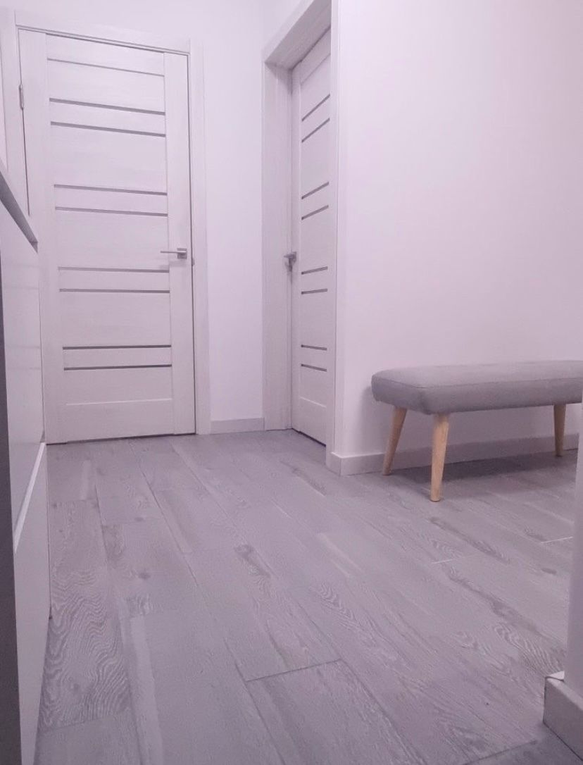 1831568934036294