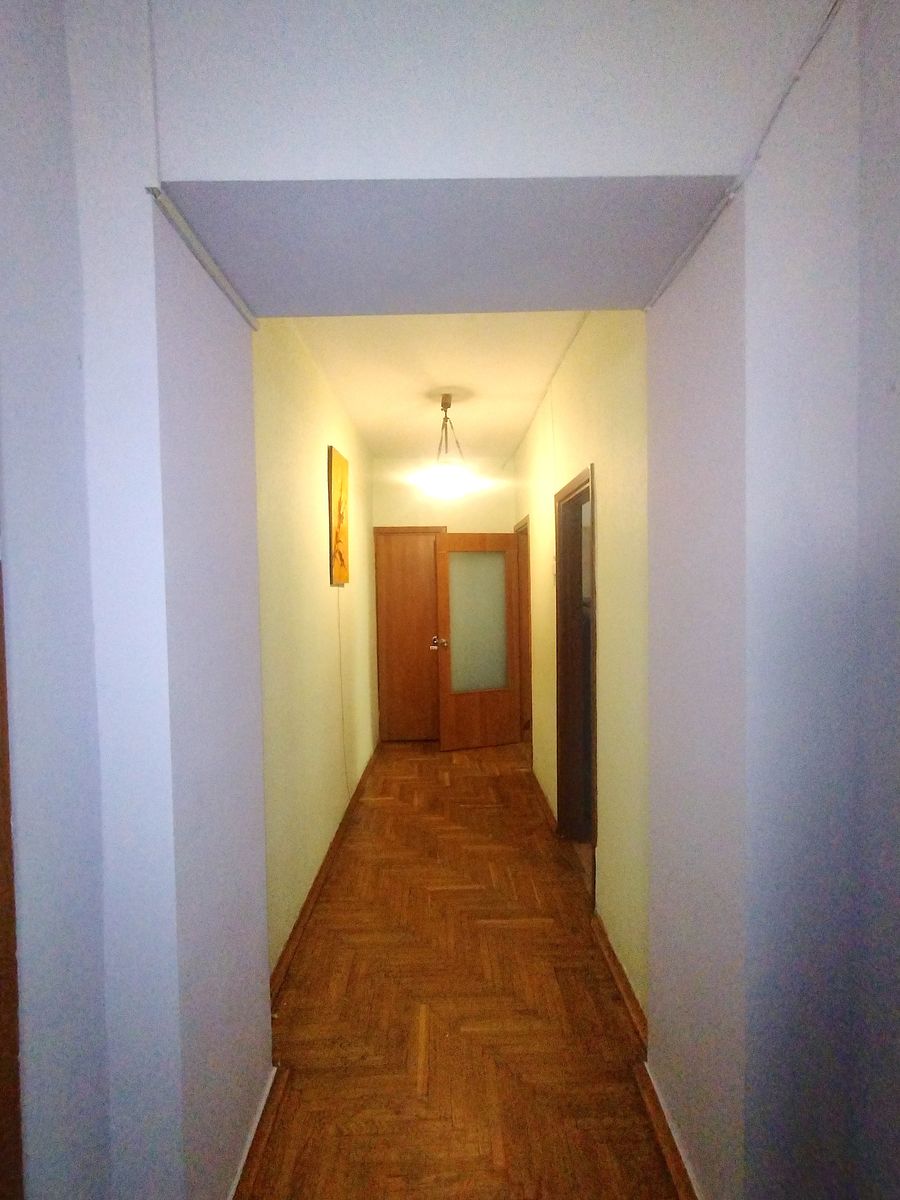 1831828753242294