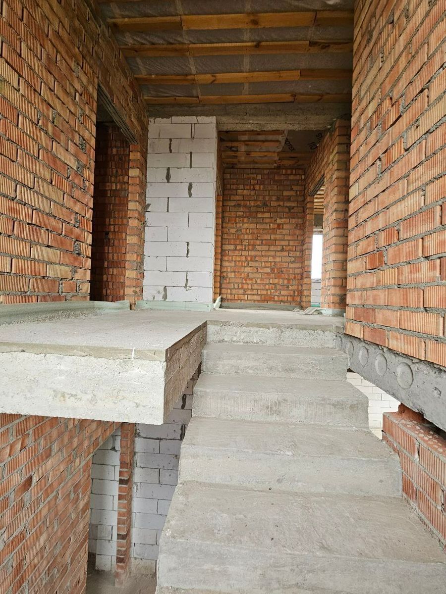 1838264500030294