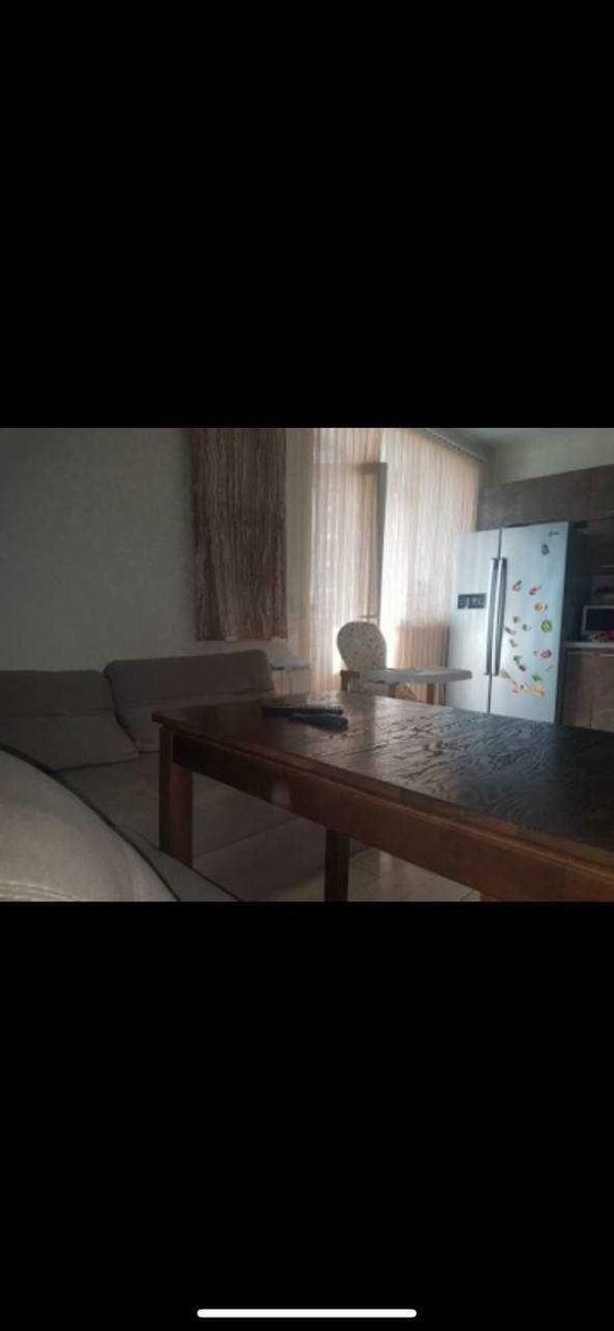 1832275037666297