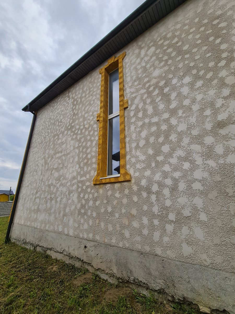 1832908537696298