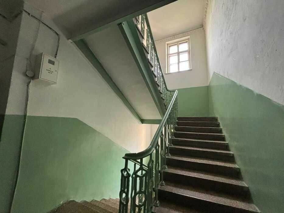 1832559282972299