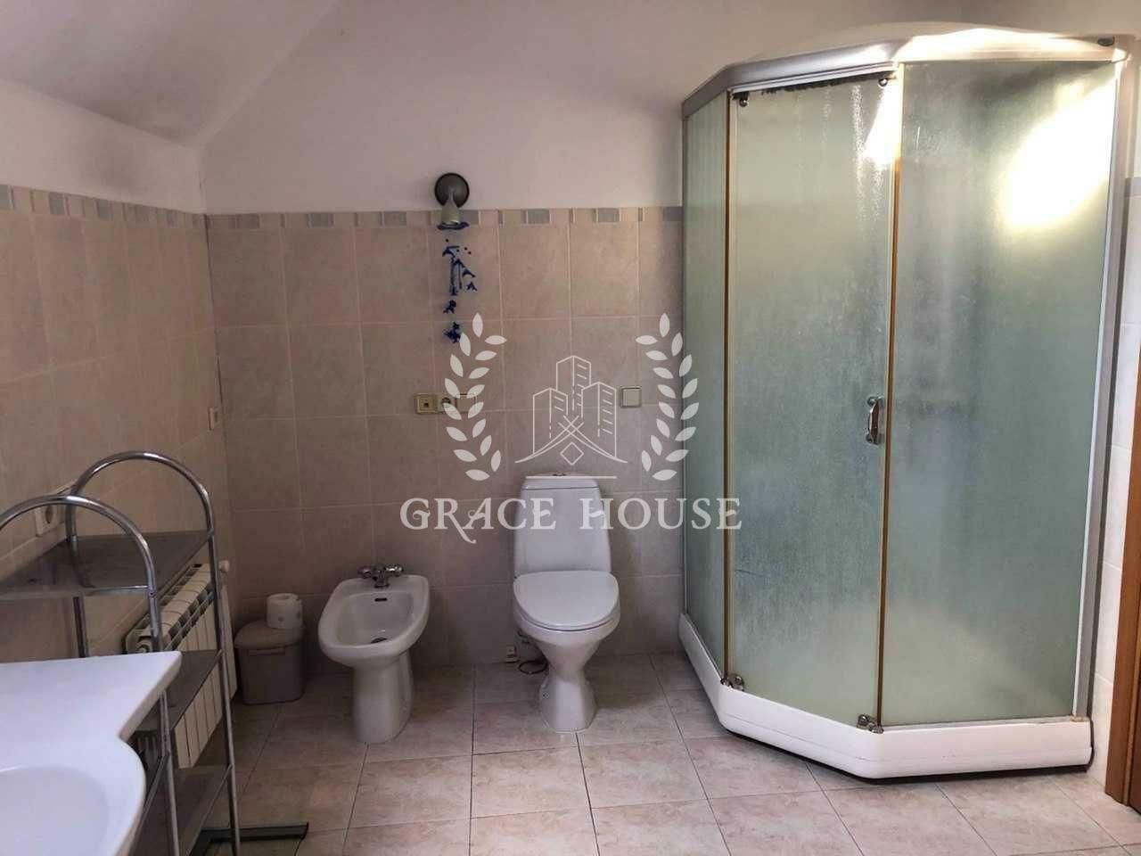 1837873426106299