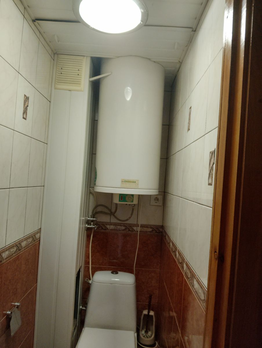 1838877544572299
