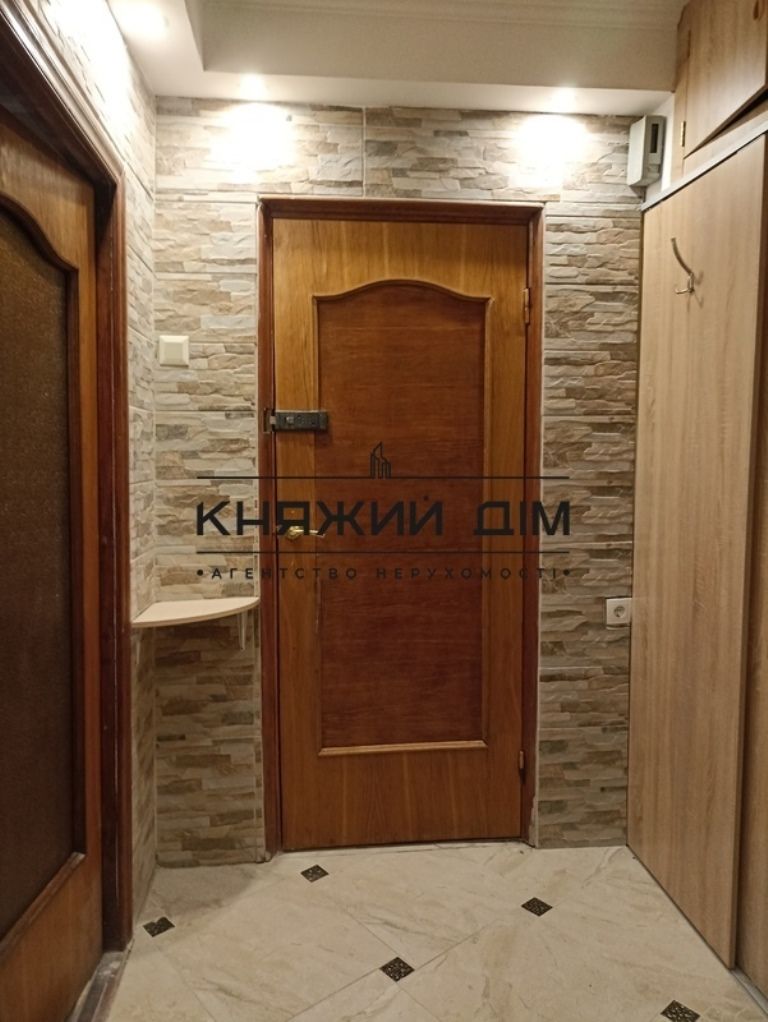 1836432667938030