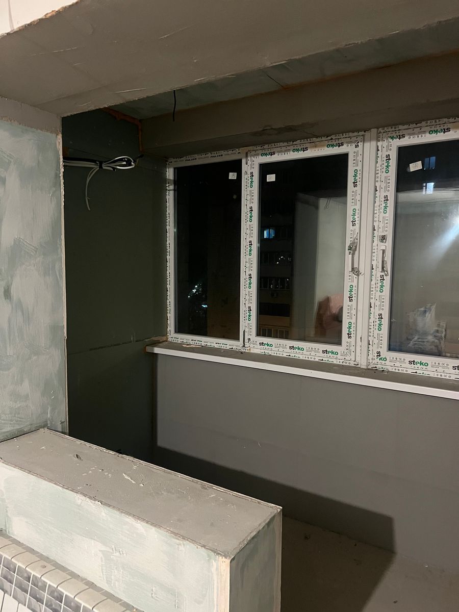 1818239675661301