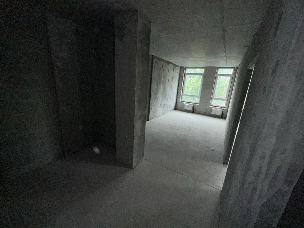 1823208950596301