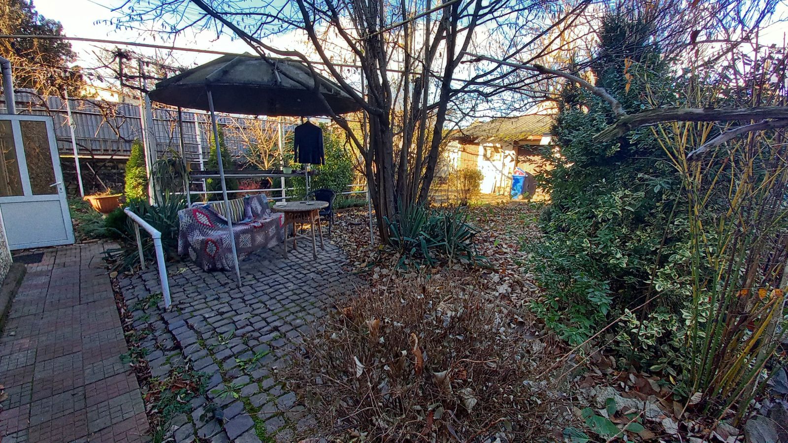 1817879016541302