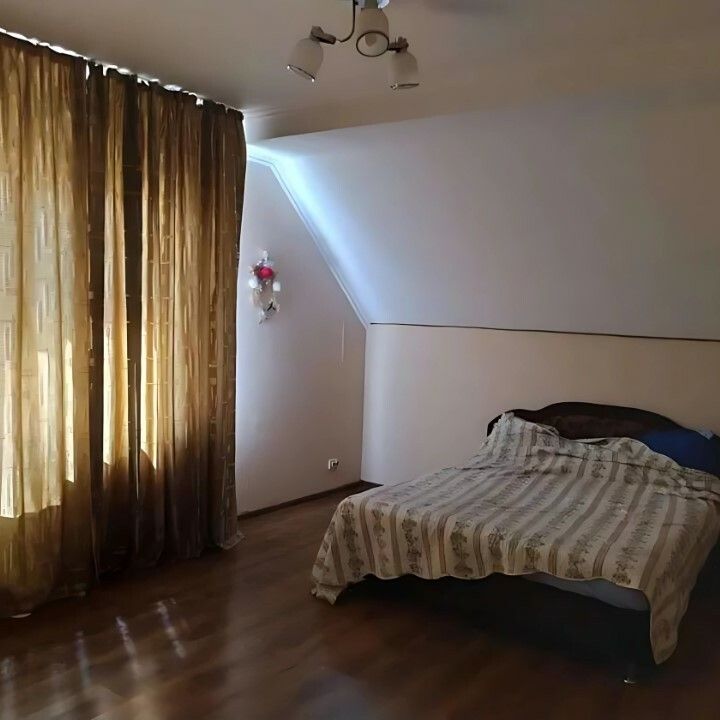 1830819371241302