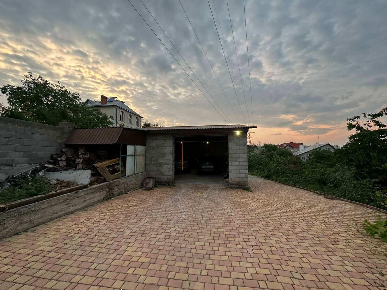 1826480985539304