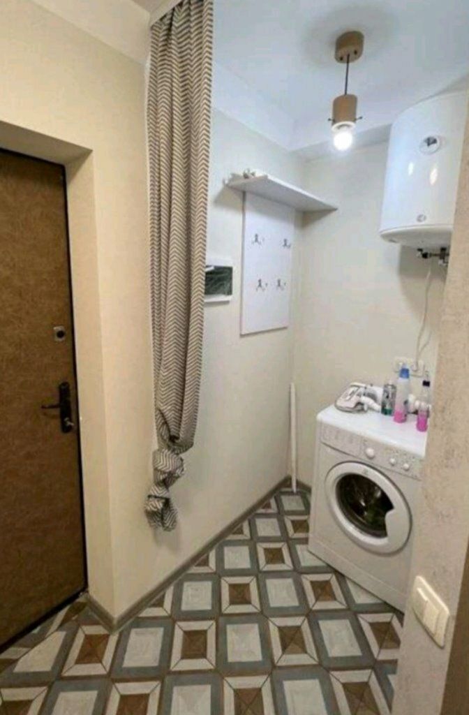1837984711266306