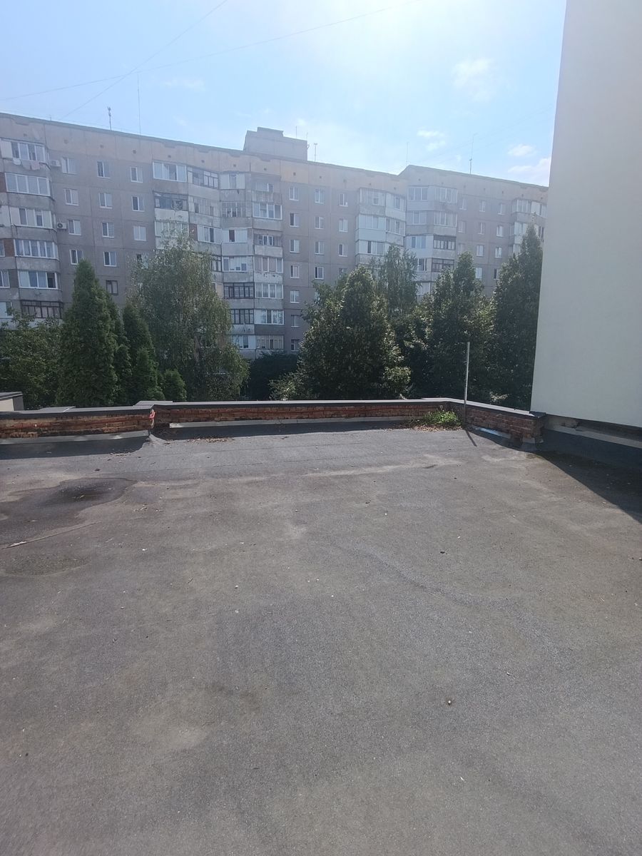 1805350460605307