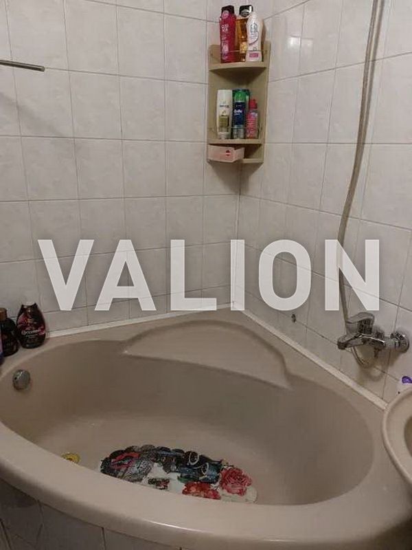1837717655362307